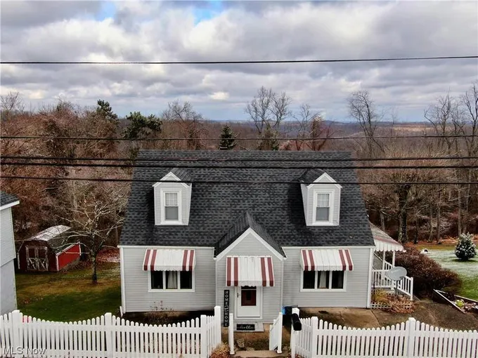56821 FERRYVIEW RD, Martins Ferry, OH 43935 Single Family Residence For Sale  MLS# 5005096