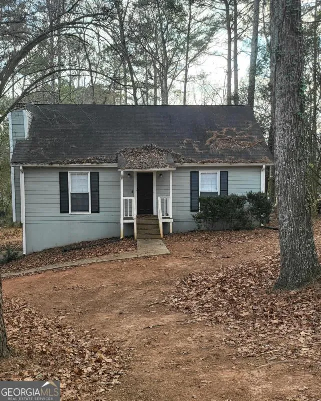 1239 WOODLAND CT SE, Conyers, GA 30013 Single Family Residence For Sale  MLS# 20161802
