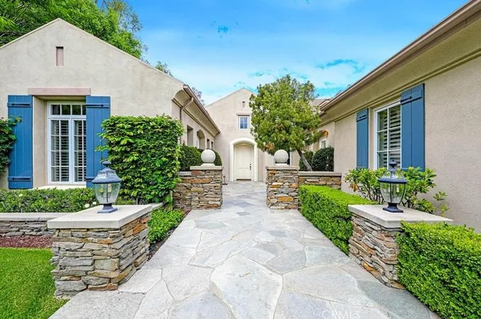 2455 Hannaford Dr, Tustin, CA 92782 - MLS OC23143141 for Sale