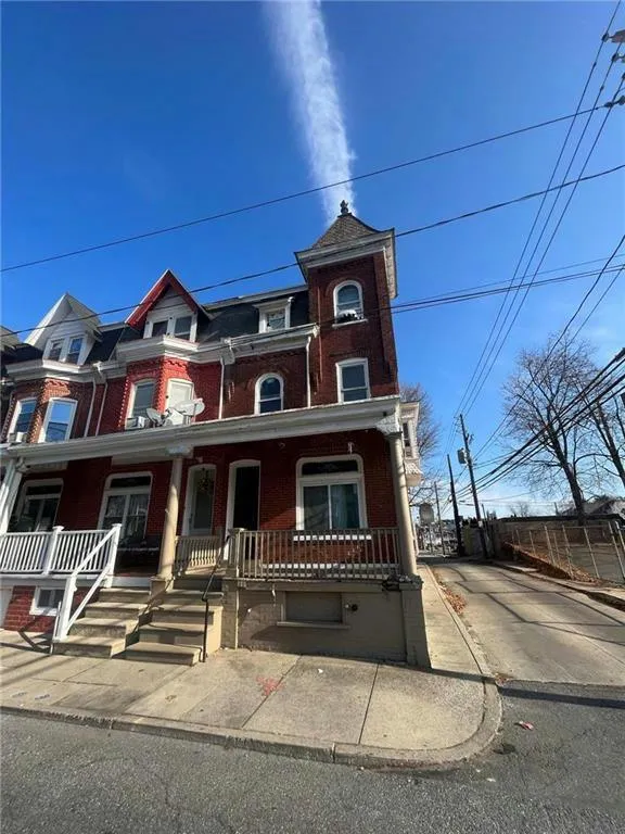25 N FRANKLIN ST, Allentown City, PA 18102 Single Family Residence For Sale  MLS# 729822