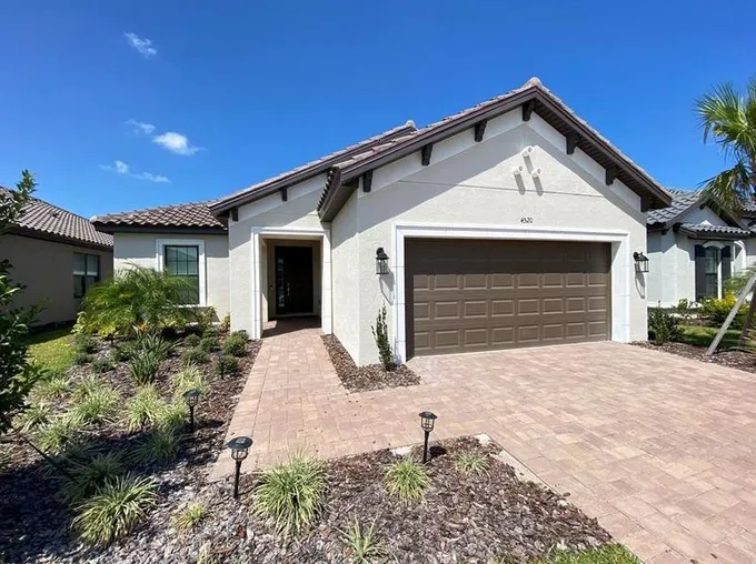 4520 CRESTPOINT Wy, Palmetto, FL 34221 - MLS A4581807 for Rent