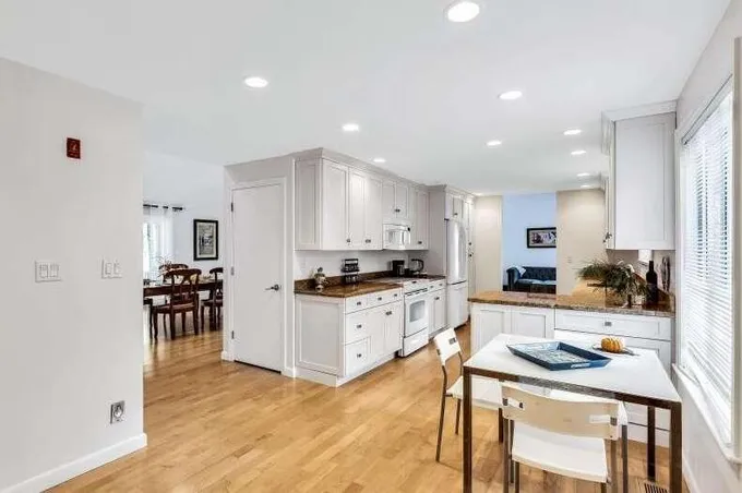 17 The Morgan Circle, Mashpee, MA 02649  608544000 for Rent