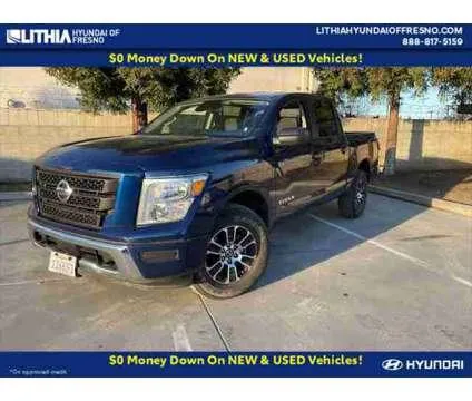 2022 Nissan Titan Crew Cab SV 4x4 for Sale