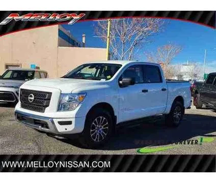 2023 Nissan Titan Crew Cab SV 4x4 for Sale