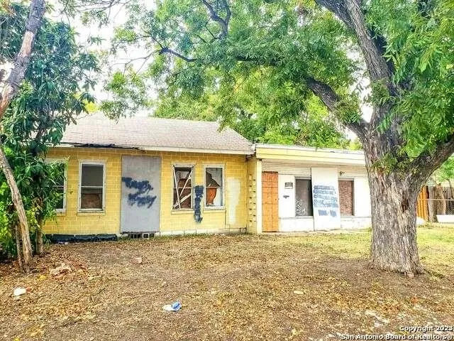 1211 GLADSTONE, San Antonio, TX 78225  609091095 for Sale