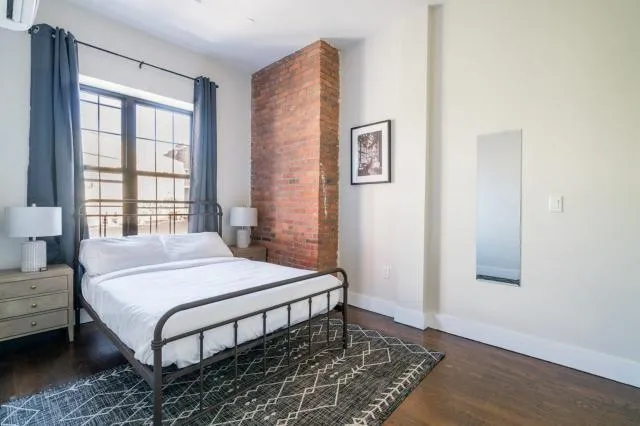 1 Bedroom In Brooklyn Brooklyn 11206 for Rent