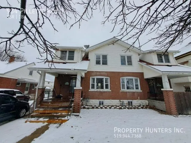 3 Bedroom 1 Bath In Windsor ON N8Y 3B6 for Rent