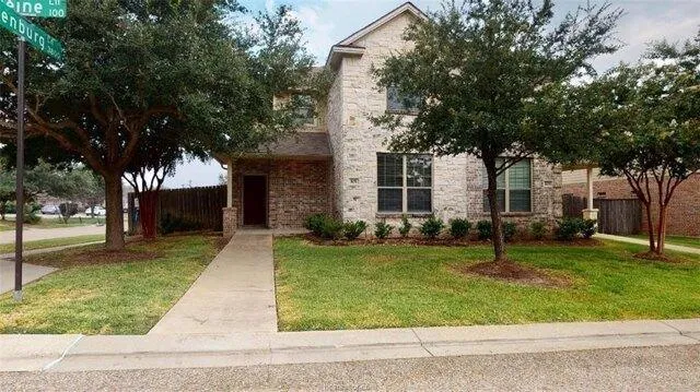 3 Bedroom 3 Bath In College Station TX 77845 for Rent
