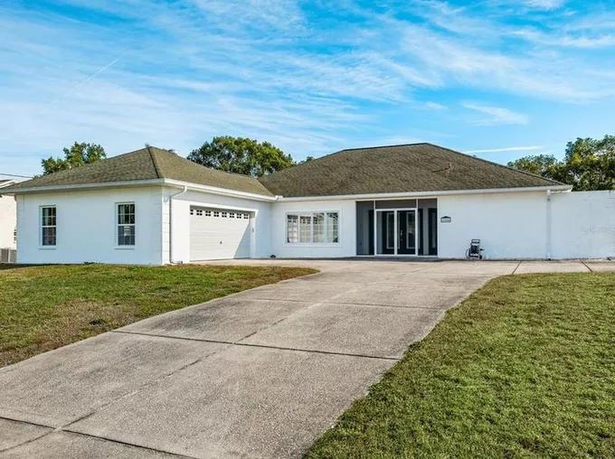 5264 Lydia Ct, Spring Hill, FL 34608 - MLS W7860632 for Sale