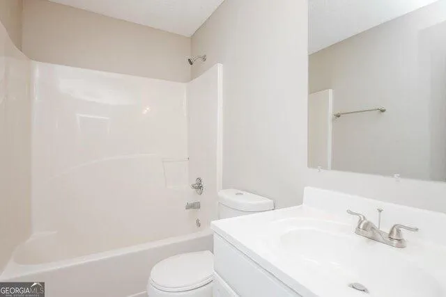 4 Bedroom 3 Bath In Fayetteville GA 30215 for Rent