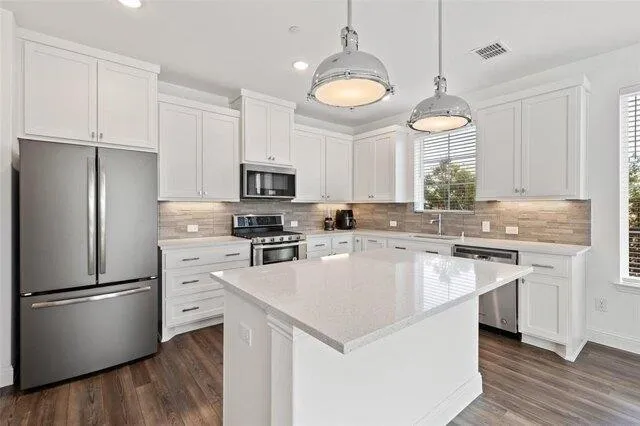 3 Bedroom 2.5 Bath In Frisco TX 75034 for Rent
