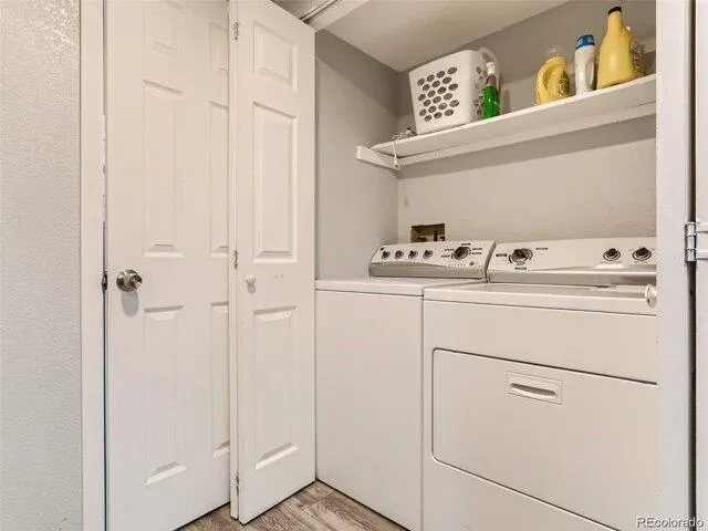 4 Bedroom 3 Bath In Centennial CO 80015 for Rent
