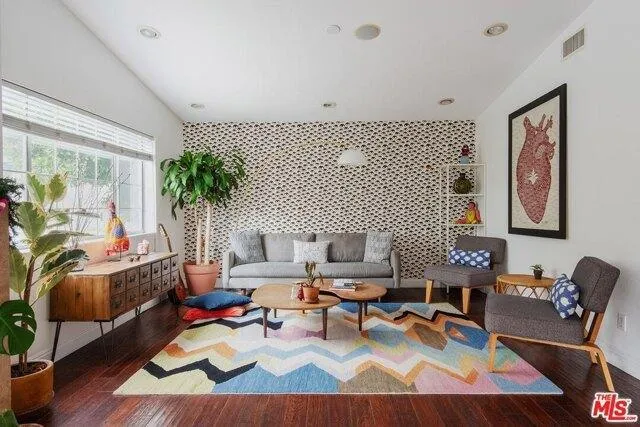 3 Bedroom 3.5 Bath In Los Angeles CA 90039 for Rent