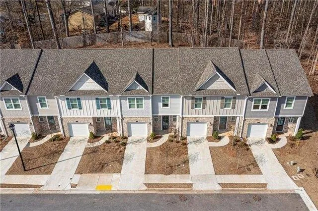 3 Bedroom 2.5 Bath In Lawrenceville GA 30046 for Rent