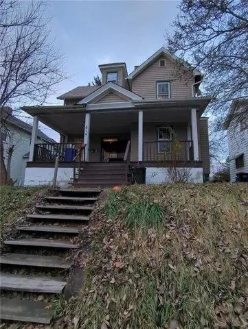 3 Bedroom 1 Bath In New Castle PA 16101 for Rent