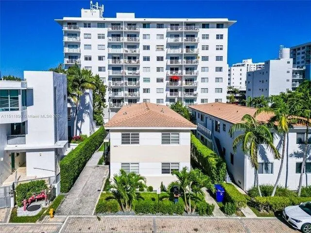2 Bedroom 2 Bath In Miami Beach FL 33139 for Rent