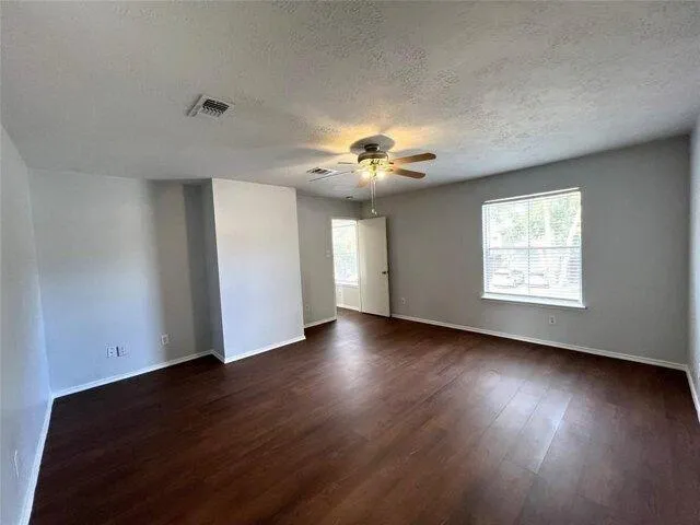 3 Bedroom 2.5 Bath In Houston TX 77082 for Rent