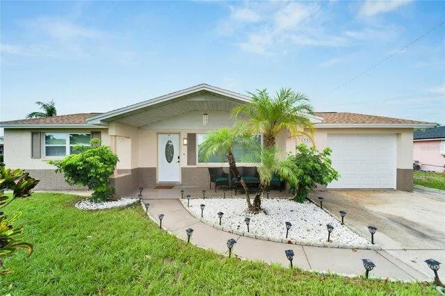 3 Bedroom 2 Bath In New Port Richey FL 34652 for Rent
