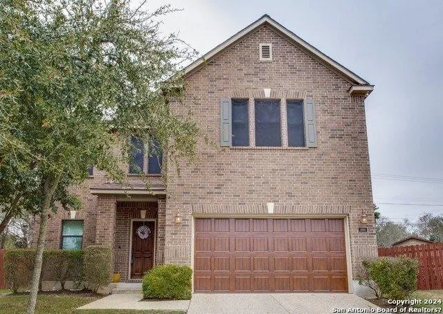 3 Bedroom 2.5 Bath In San Antonio TX 78230 for Rent