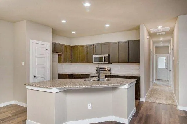 3 Bedroom 2 Bath In Magnolia TX 77354 for Rent