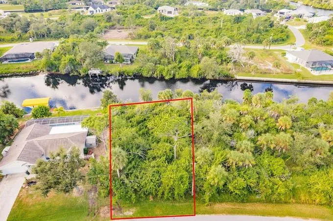 12379 Koenig Ln, Port Charlotte, FL 33953 - MLS C7483109 for Sale