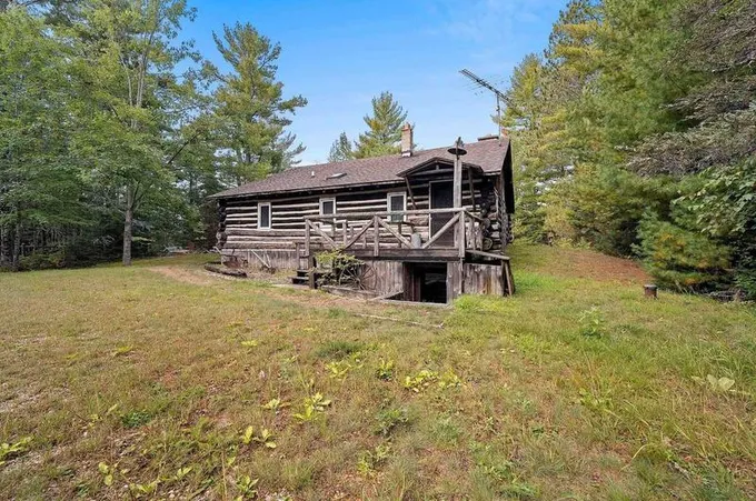 264 Goodman Park Rd, Laona, WI 54541 - MLS 50281511 for Sale