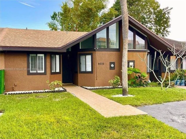 2 Bedroom 2 Bath In Miami FL 33176 for Rent