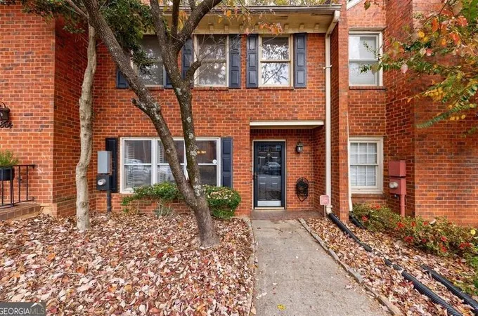 866 Lenox Oaks Cir NE, Atlanta, GA 30324 - MLS 10227751 for Sale