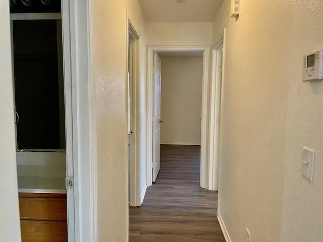 Home For Rent In Benbrook, Texas