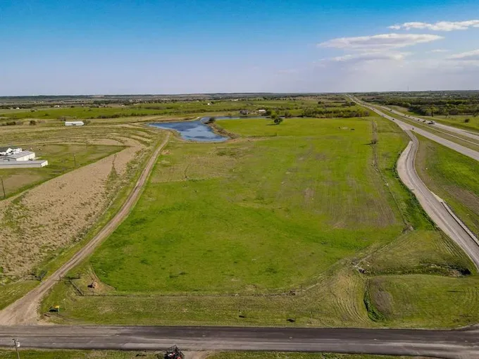 4326 Fm 67, Grandview, TX 76050 for Sale