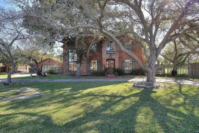 4 Bedroom 3.5 Bath In Corpus Christi TX 78418 for Rent