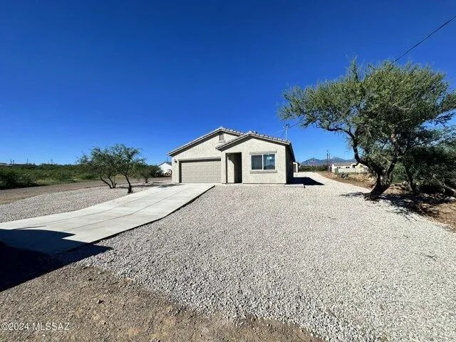 Home For Rent In Rio Rico, Arizona