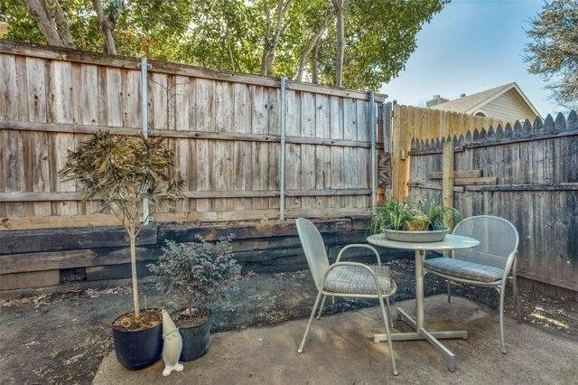 Home For Rent In Garland, Texas