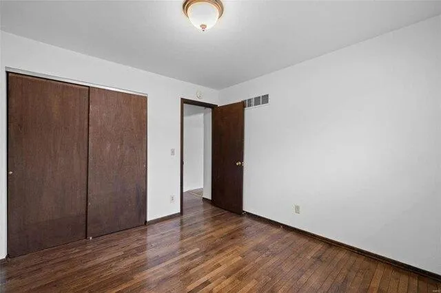 Home For Rent In Saint Ann, Missouri