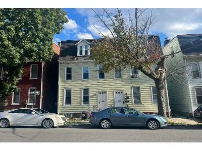 W Philadelphia St for Sale