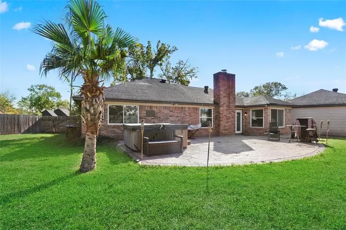 15807 Poppets Ct, Crosby, TX 77532 for Sale