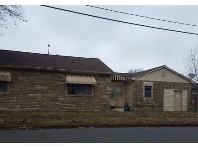 N 13th St for Sale