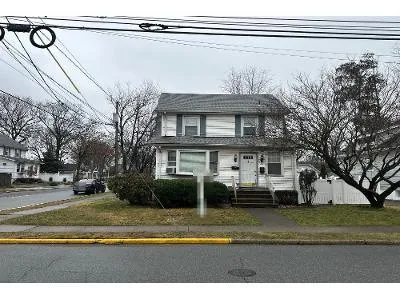 Berdan St for Sale