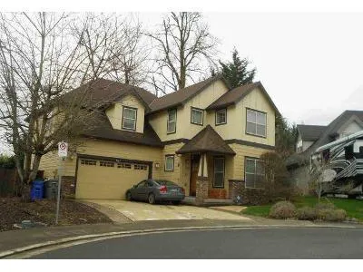 NE River Point Cir for Sale