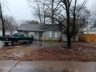 Reed Ave for Sale