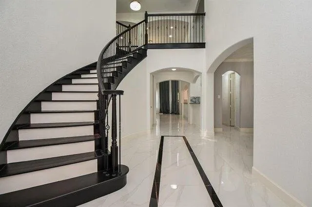 4 Bedroom 3.5 Bath In Rosenberg TX 77469 for Rent