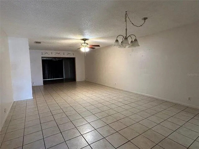 Home For Rent In Winter Haven, Florida