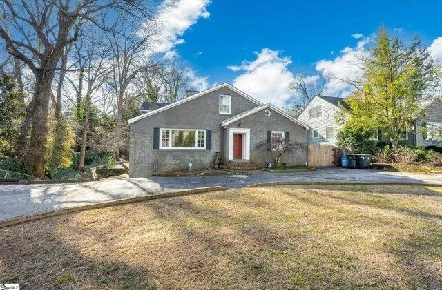 2 Bedroom 2 Bath In Greenville SC 29605 for Sale
