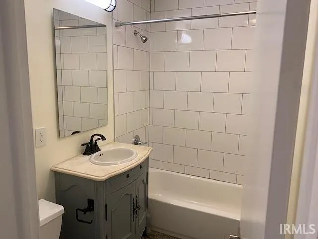 Home For Rent In Bloomington, Indiana