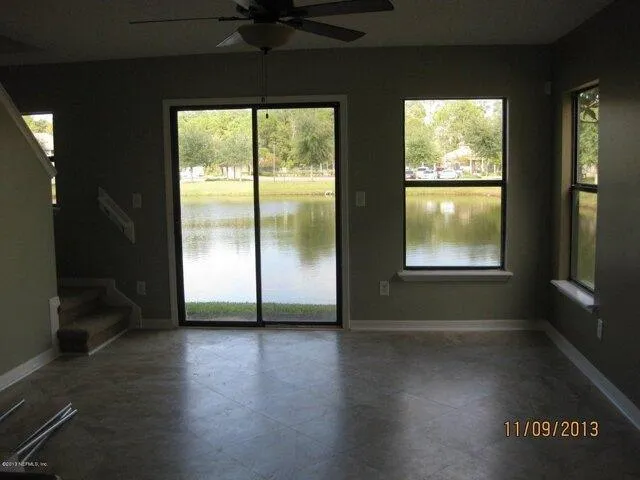3 Bedroom 2.5 Bath In Jacksonville FL 32210 for Rent