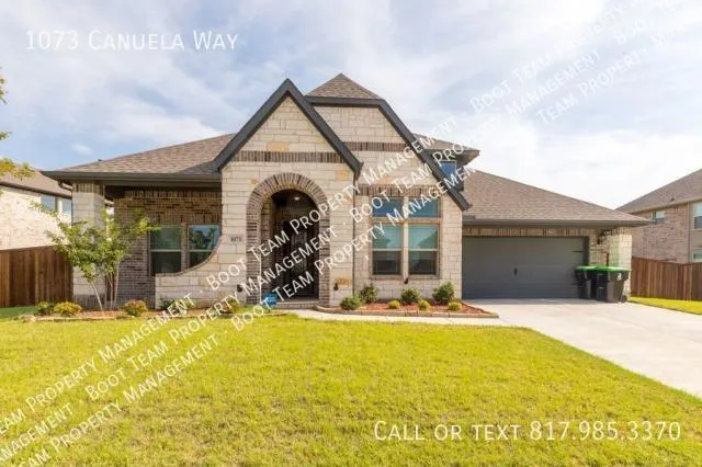 4 Bedroom 3 Bath In Justin TX 76247 for Rent