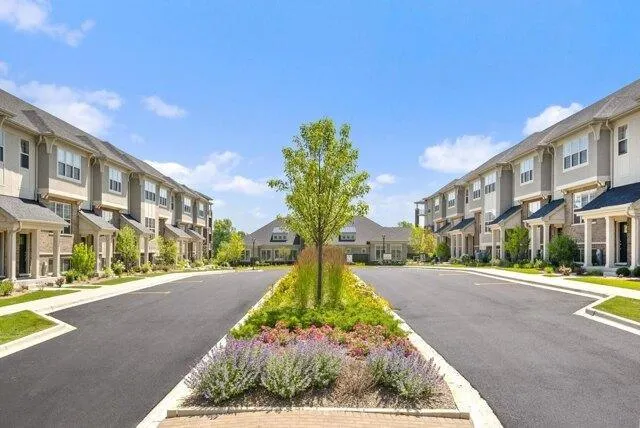 2 Bedroom 2 Bath In Deer Park IL 60010 for Rent