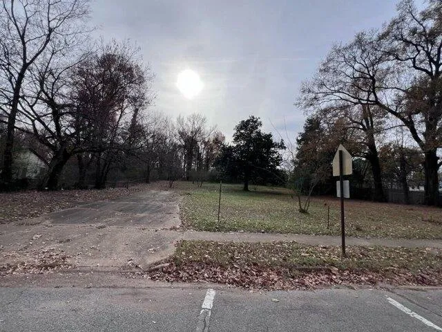 Plot For Sale In Memphis, Tennessee