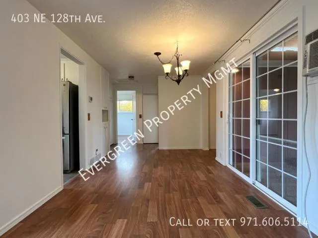 3 Bedroom 1 Bath In Portland OR 97230 for Rent