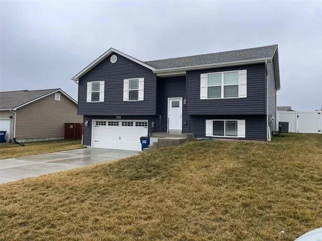 3 Bedroom 2 Bath In Wright City MO 63390 for Rent
